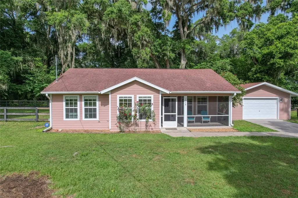 1758 NW 165th Street Citra FL 32113