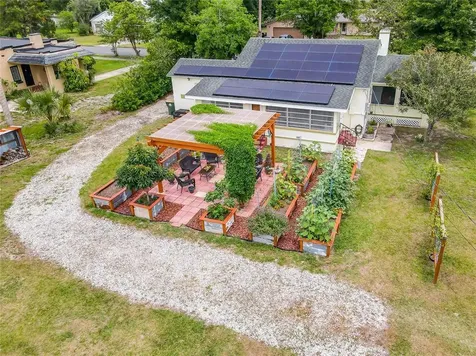 701 N Kentucky Avenue Umatilla FL 32784