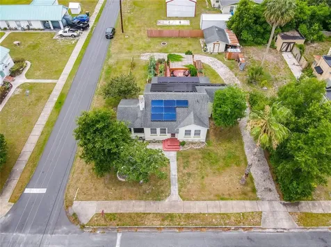 701 N Kentucky Avenue Umatilla FL 32784