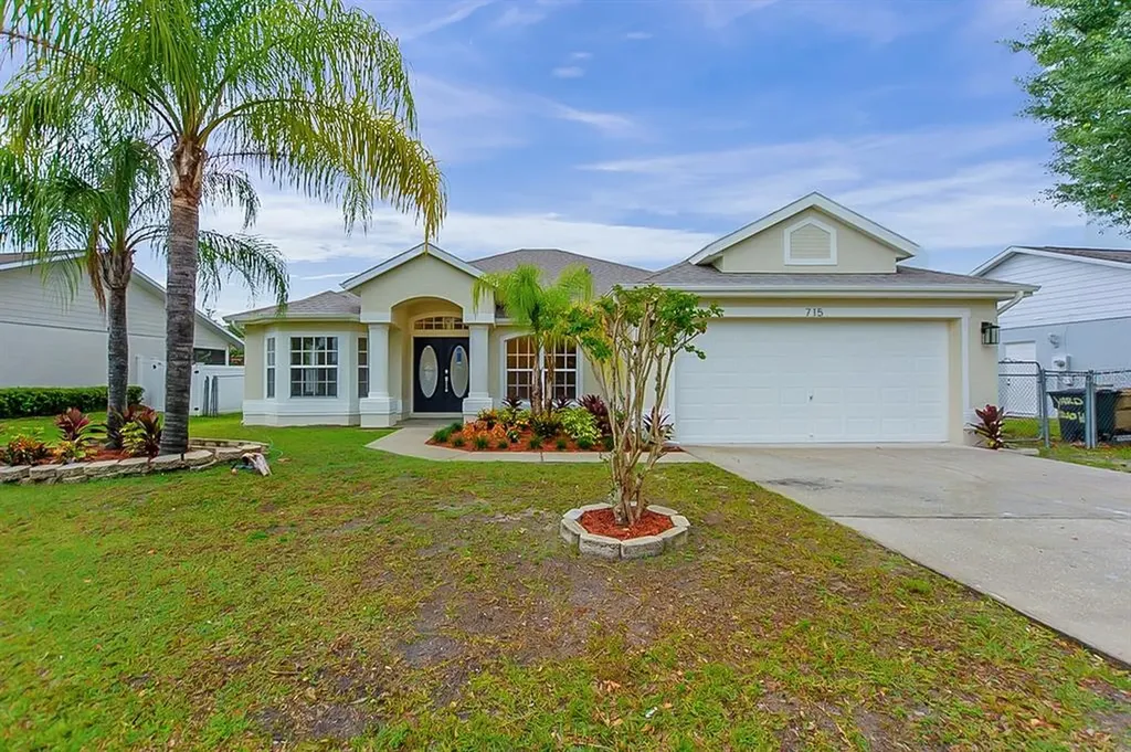 715 Tahiti Drive Kissimmee FL 34758