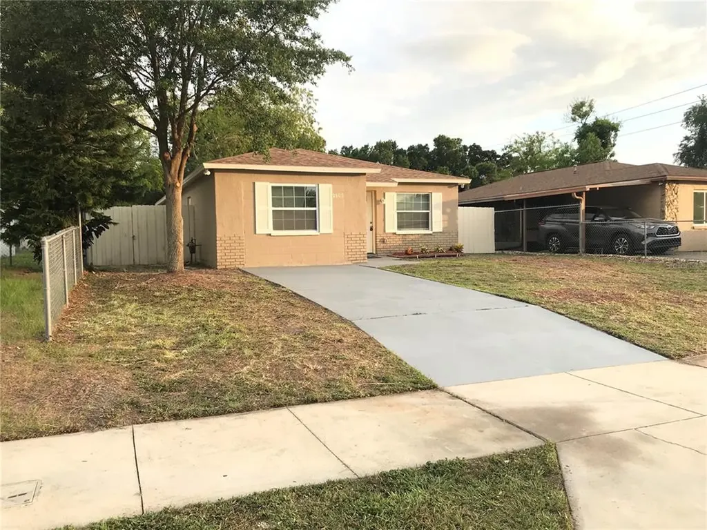 2607 Lindell Avenue Tampa FL 33610
