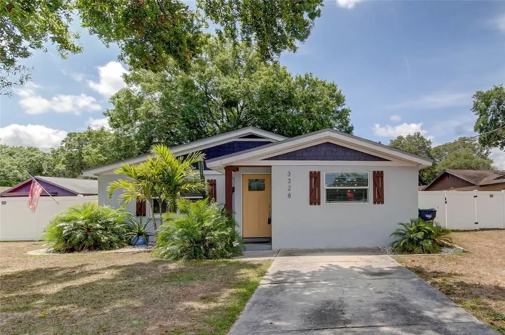 3328 W Napoleon Avenue Tampa FL 33611