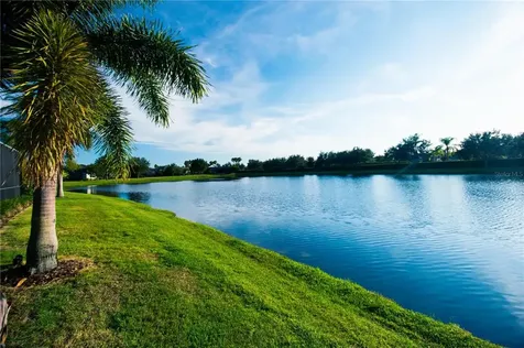 4738 Balboa Park Loop Bradenton FL 34211