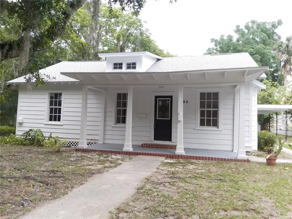 204 N 15th Street Leesburg FL 34748