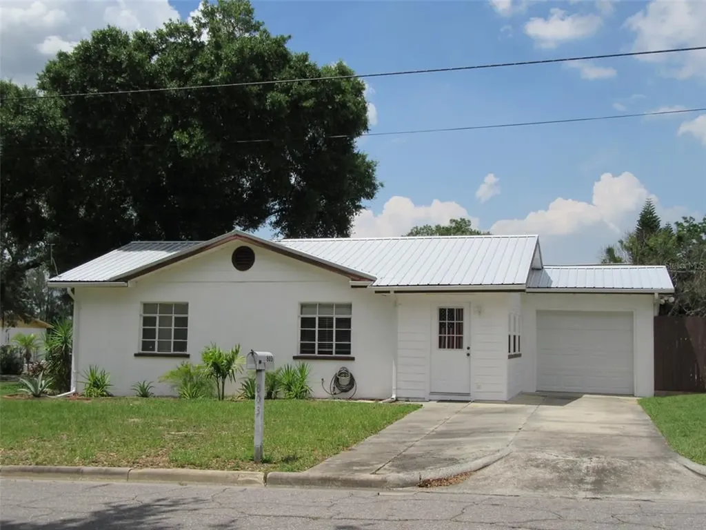 803 Cohassett Avenue Lake Wales FL 33853