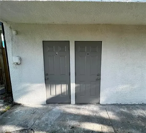 625 Kirkwood Terrace N St Petersburg FL 33701
