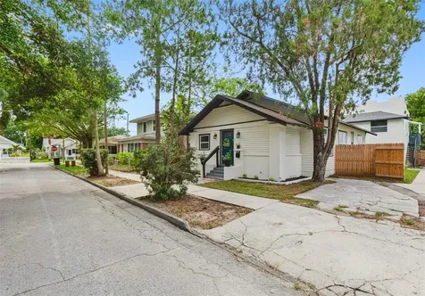 625 Kirkwood Terrace N St Petersburg FL 33701