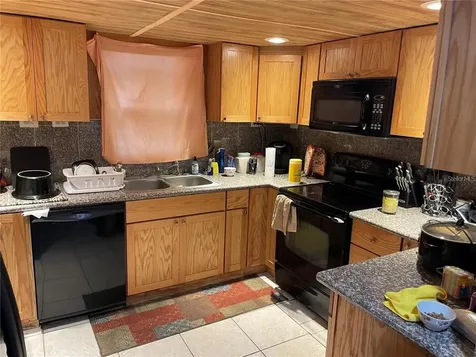 8606 N Semmes Street Tampa FL 33604