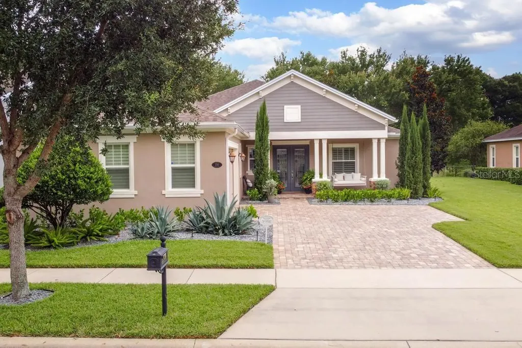 230 Asterbrooke Drive Deland FL 32724