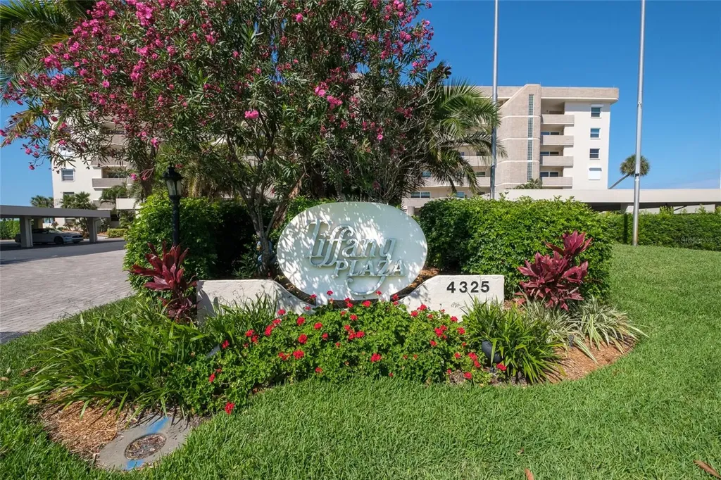 4325 Gulf Of Mexico Drive Longboat Key FL 34228