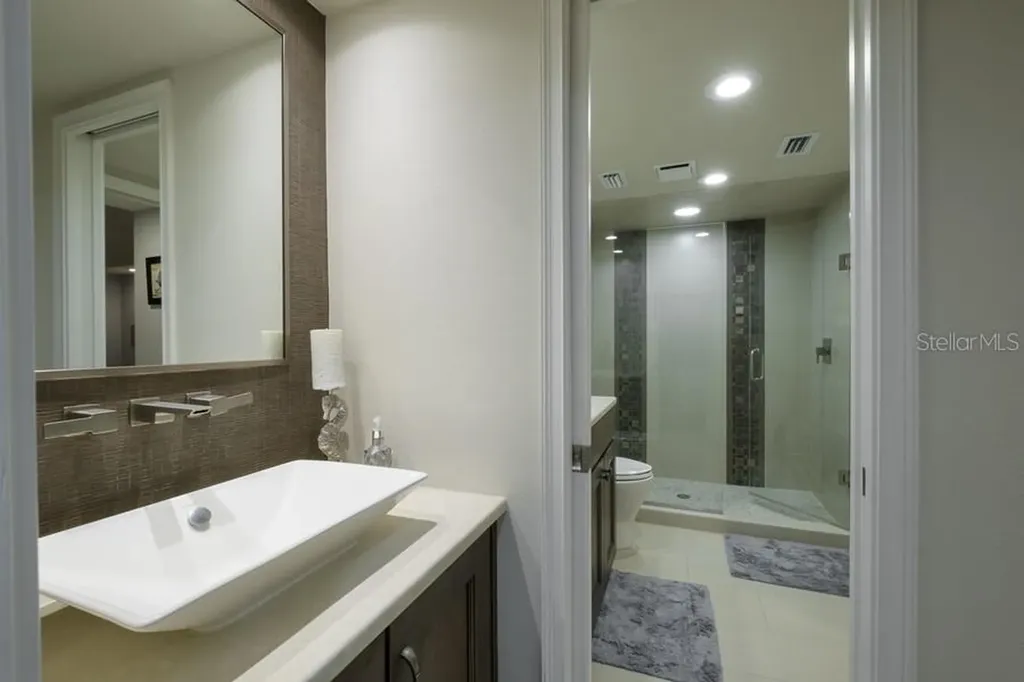 4325 Gulf Of Mexico Drive Longboat Key FL 34228