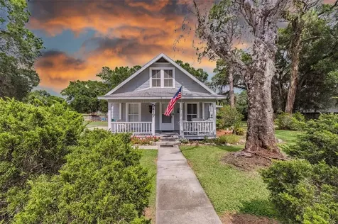 5117 17th Street Court E Bradenton FL 34203
