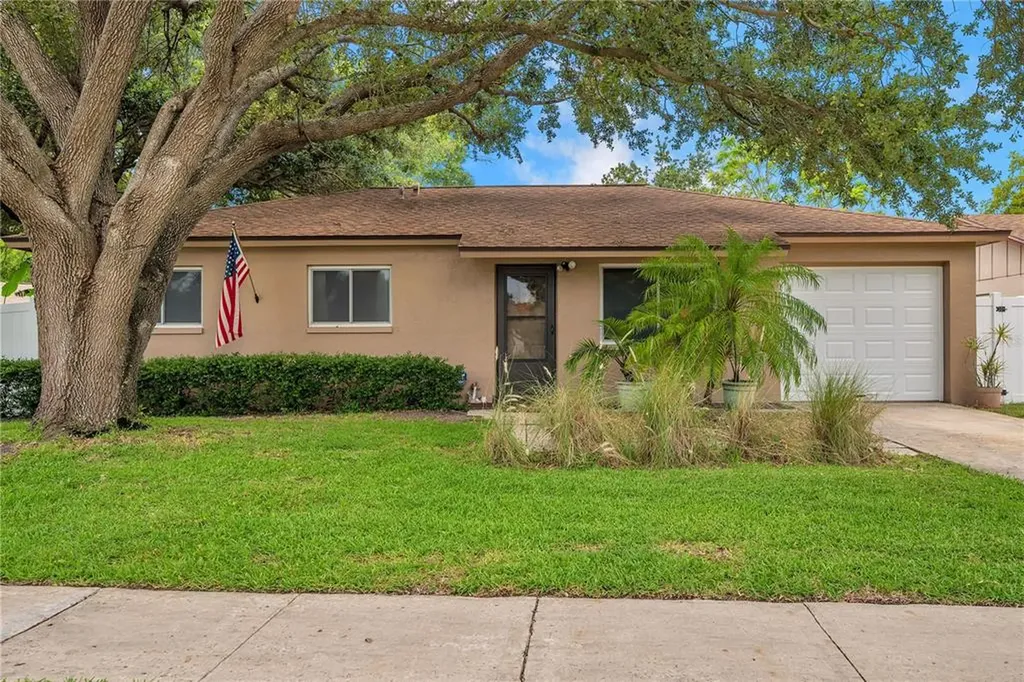 7036 Orkney Avenue N St Petersburg FL 33709