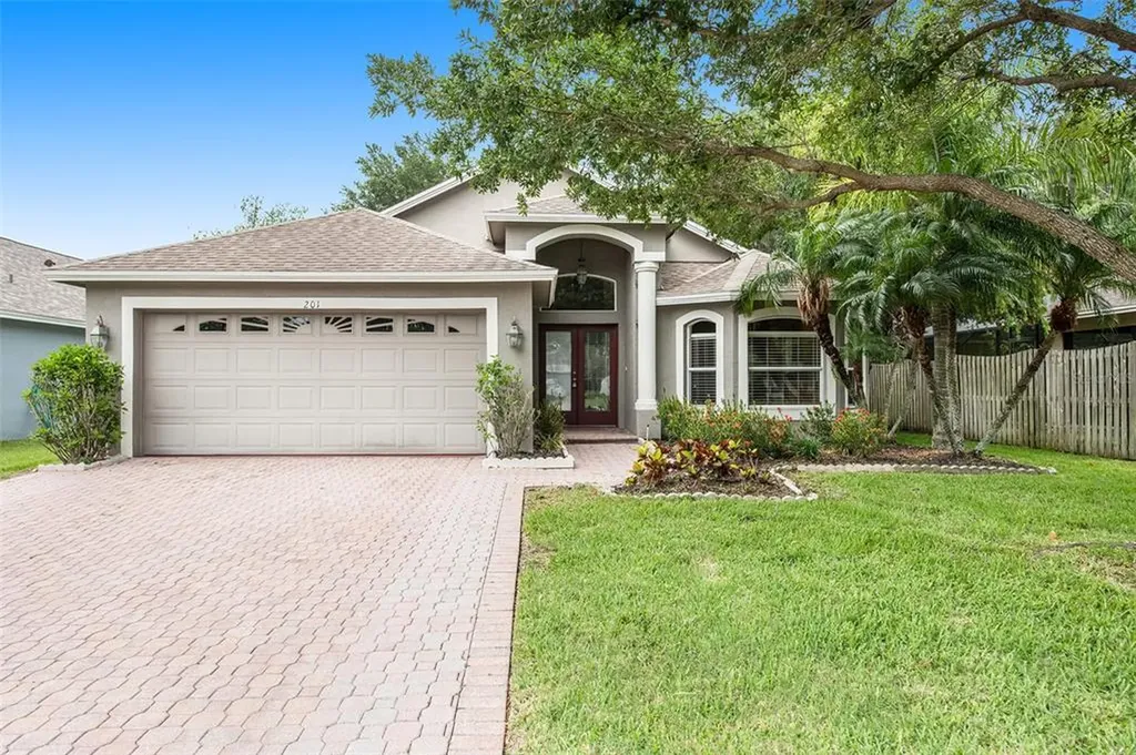 201 Orchard Grove Place Oldsmar FL 34677