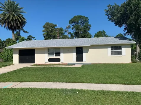 2486 Sable Avenue Deltona FL 32738