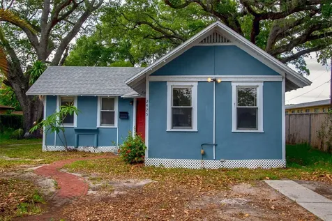 2425 22nd Avenue S St Petersburg FL 33712