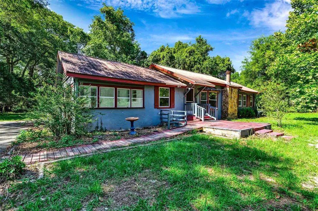 7696 NW 166th Street Trenton FL 32693