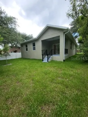 4009 E Miller Avenue Tampa FL 33617