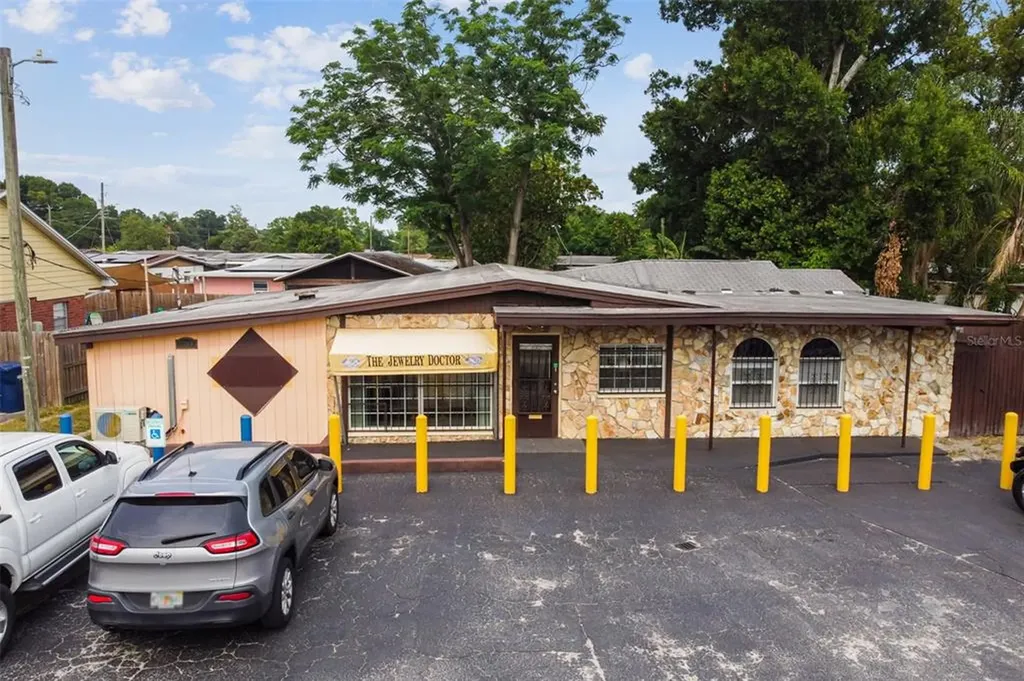 7309 N Armenia Avenue Tampa FL 33604