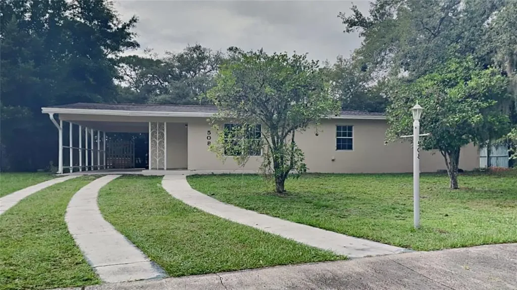 508 N Wellington Drive Deltona FL 32725