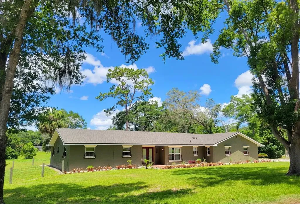 30825 Westward Ho Avenue Sorrento FL 32776