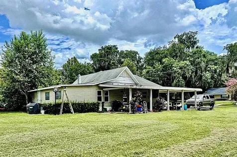 713 4th Street NE Fort Meade FL 33841