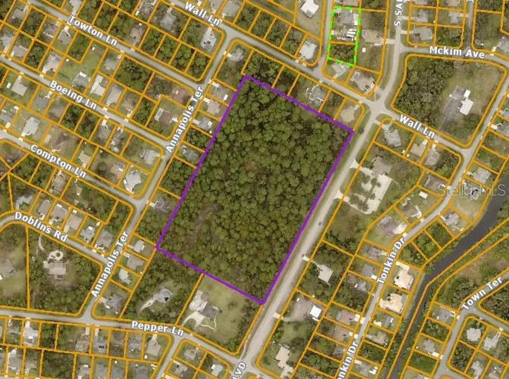 3751 S Salford Boulevard North Port FL 34287