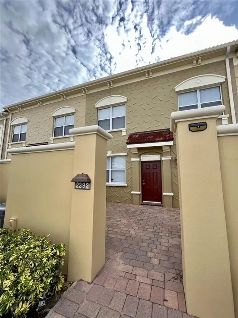 2392 Bella Vista Drive Davenport FL 33897