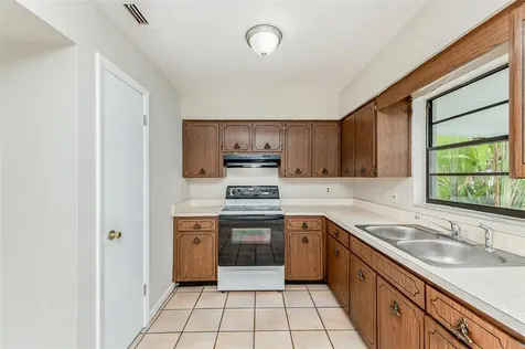 6306 S Lansdale Circle Tampa FL 33616