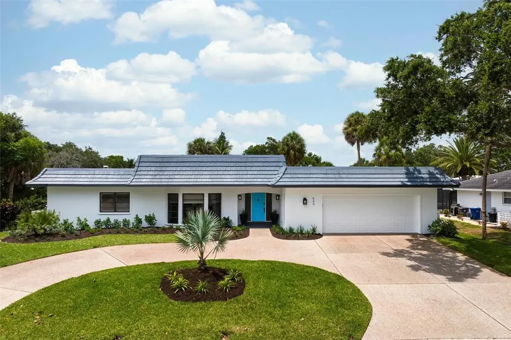 549 Commonwealth Lane Sarasota FL 34242
