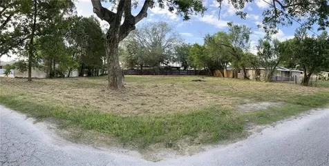 914 E 123rd Avenue Tampa FL 33612