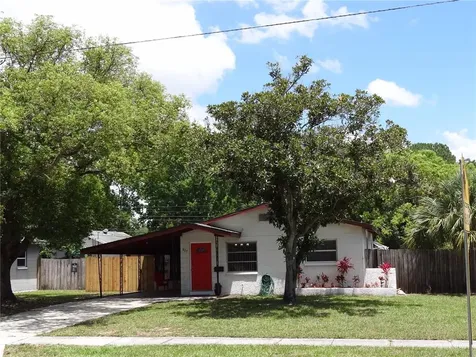 827 54th Avenue N St Petersburg FL 33703