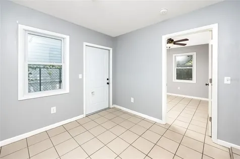 2439 15th Avenue N St Petersburg FL 33713
