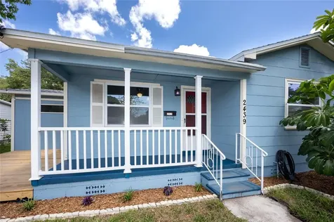 2439 15th Avenue N St Petersburg FL 33713