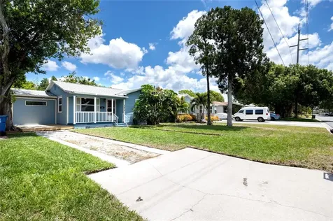 2439 15th Avenue N St Petersburg FL 33713