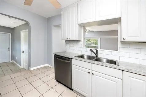 2439 15th Avenue N St Petersburg FL 33713