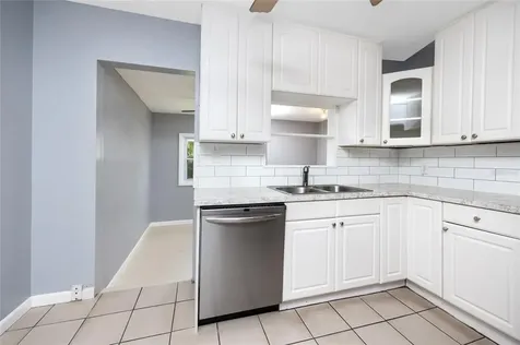 2439 15th Avenue N St Petersburg FL 33713