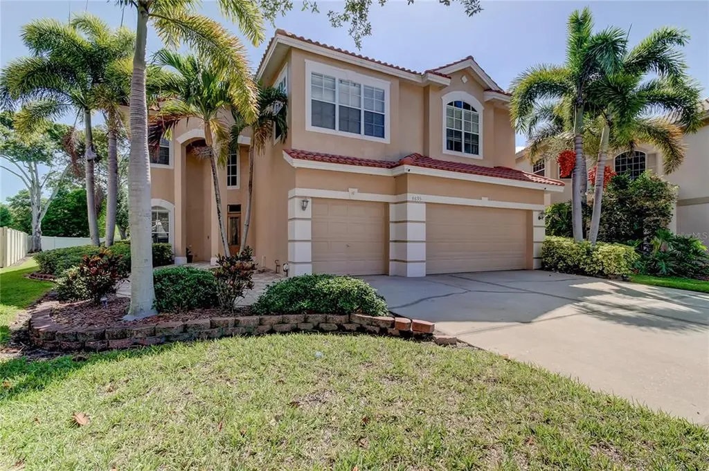 8695 Bayou Way N Pinellas Park FL 33782