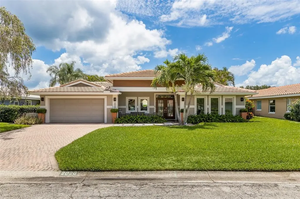 2020 Michigan Avenue NE St Petersburg FL 33703