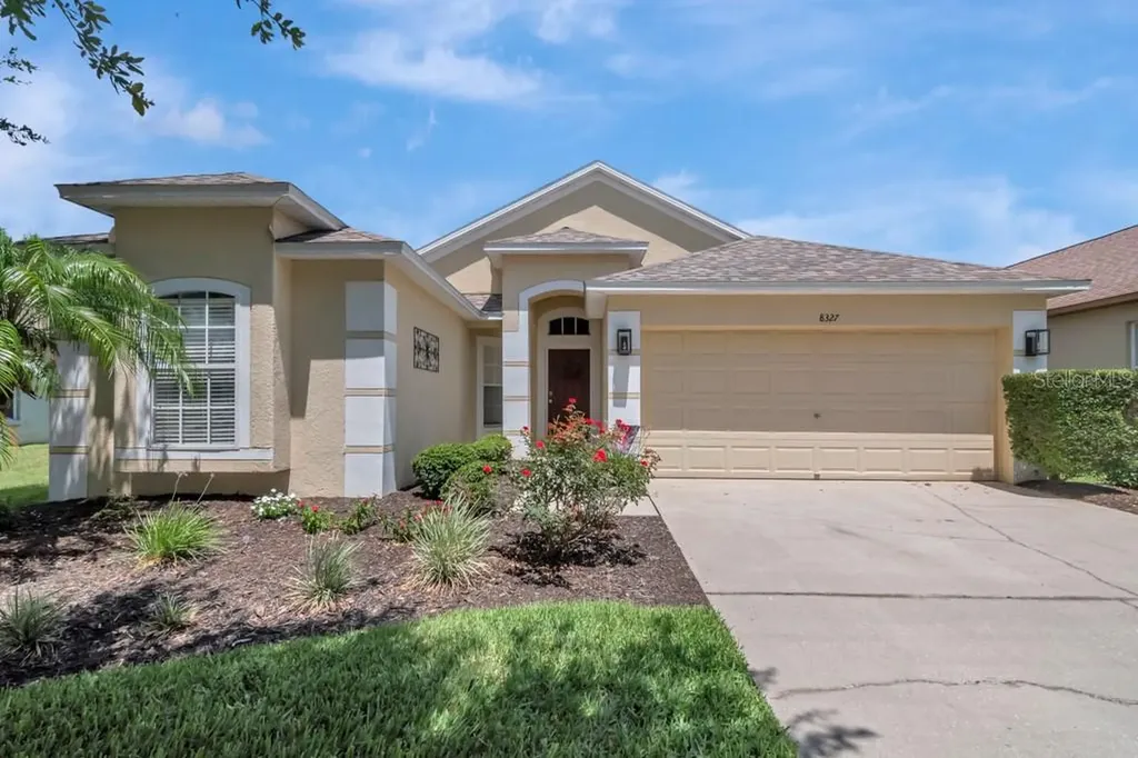 8327 Canterbury Lake Boulevard Tampa FL 33619