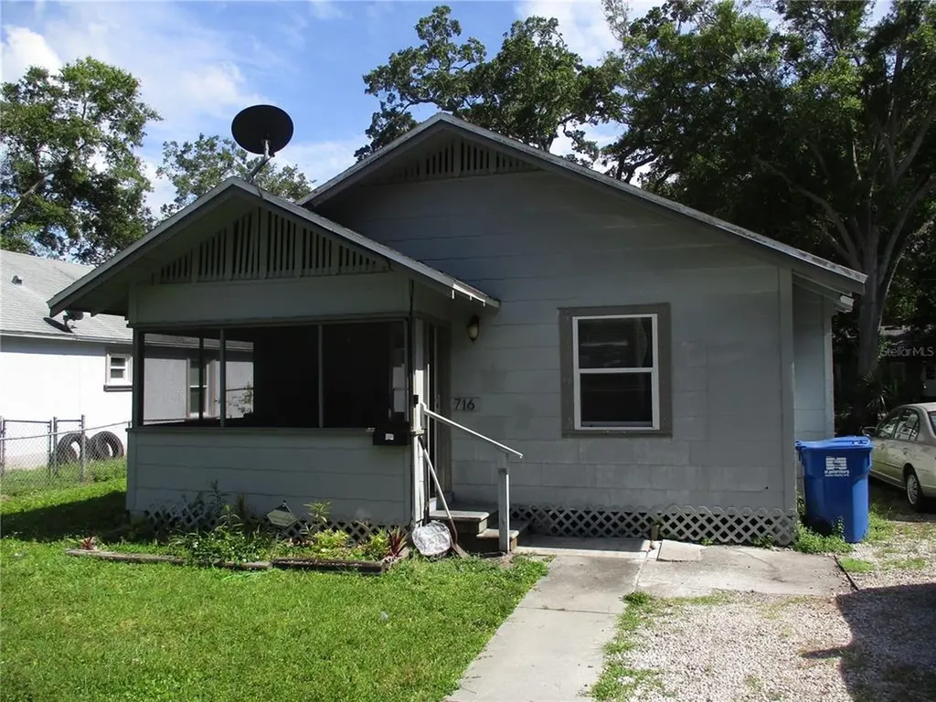 716 15th Avenue S St Petersburg FL 33701