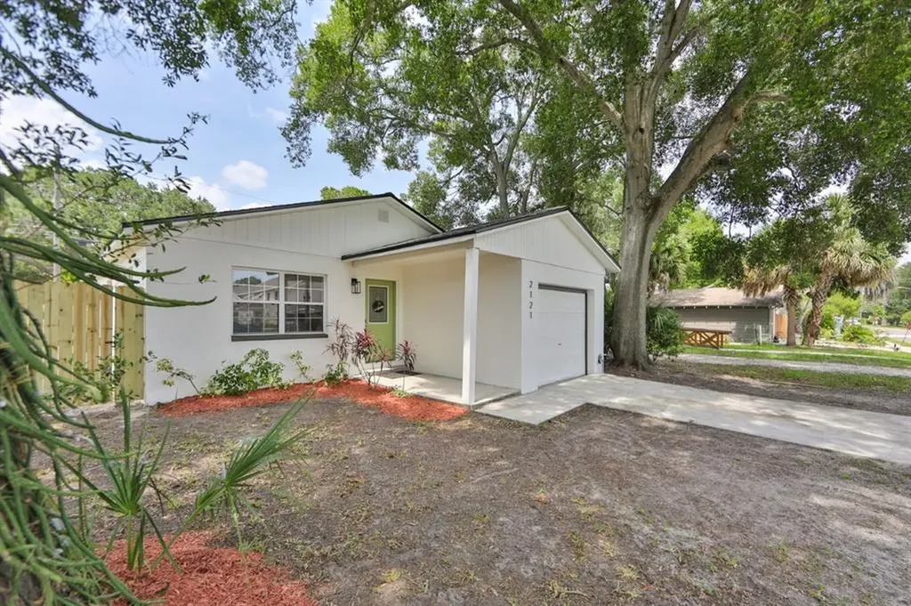 2121 44th Avenue N St Petersburg FL 33714