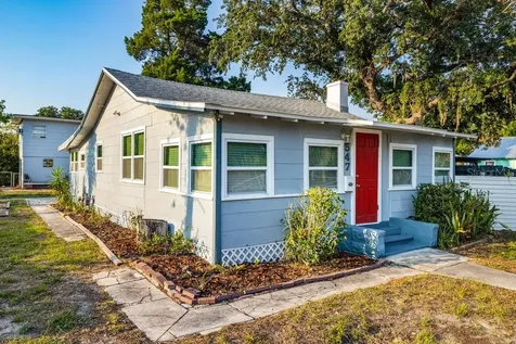 547 29th Avenue S St Petersburg FL 33705