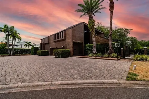 1102 Culbreath Isles Drive Tampa FL 33629
