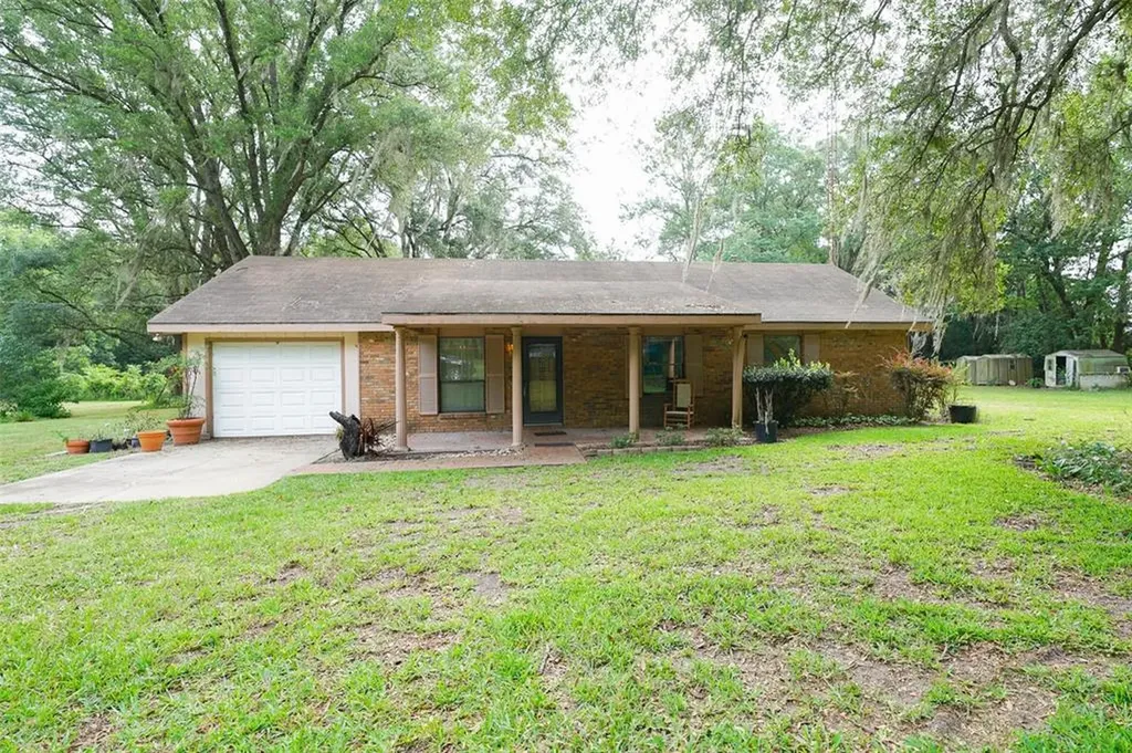 11809 NW 157th Street Alachua FL 32615