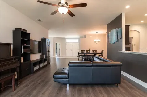 1548 Hollow Tree Court Lakeland FL 33811
