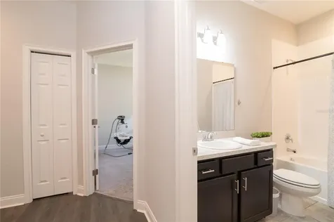 1548 Hollow Tree Court Lakeland FL 33811