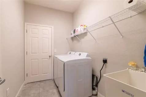 1548 Hollow Tree Court Lakeland FL 33811
