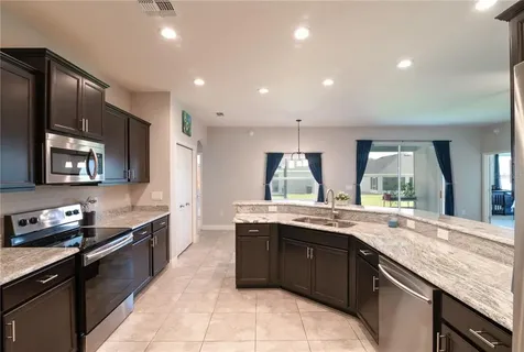 1548 Hollow Tree Court Lakeland FL 33811