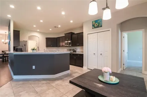 1548 Hollow Tree Court Lakeland FL 33811
